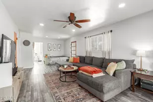 2311 N 30th Pl, Phoenix, AZ 85008 - Photo 5