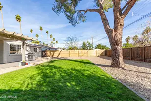 2311 N 30th Pl, Phoenix, AZ 85008 - Photo 29