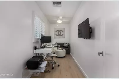 1708 E McLellan Boulevard, Phoenix, AZ 85016 - Photo 7