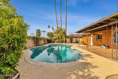 2063 E La Jolla Drive, Tempe, AZ 85282 - Photo 33