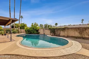 2063 E La Jolla Dr, Tempe, AZ 85282 - Photo 35