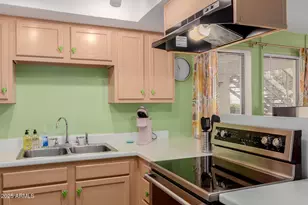 3002 N 70th St, Scottsdale, AZ 85251 - Photo 9