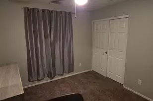 4717 E Redfield Rd, Gilbert, AZ 85234 - Photo 9