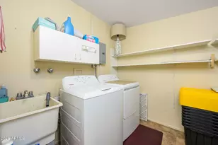 10262 W Snead Circle N, Sun City, AZ 85351 - Photo 33