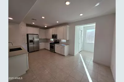 319 W Pinnacle Ridge Drive, San Tan Valley, AZ 85140 - Photo 3