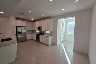 319 W Pinnacle Ridge Dr, San Tan Valley, AZ 85140 - Photo 3