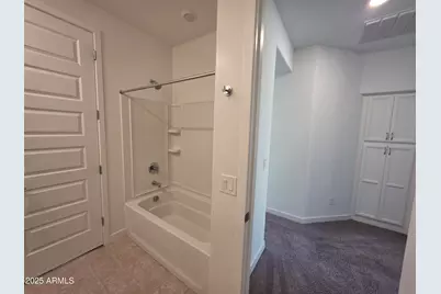 319 W Pinnacle Ridge Drive, San Tan Valley, AZ 85140 - Photo 11