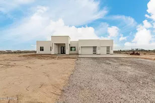 37911 W Rancho Dr, Tonopah, AZ 85354 - Photo 5