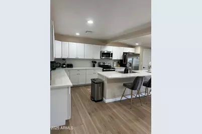 3209 E Marilyn Road, Phoenix, AZ 85032 - Photo 3