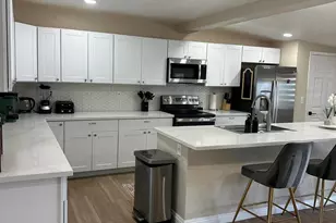 3209 E Marilyn Rd, Phoenix, AZ 85032 - Photo 3