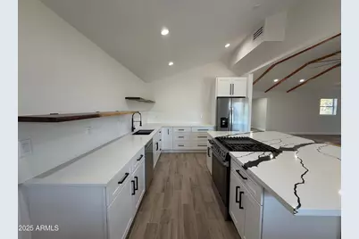 6828 N 10th Avenue, Phoenix, AZ 85013 - Photo 7