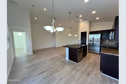 11985 W Ashby Drive W, Peoria, AZ 85383 - Photo 7