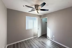 6301 W Earll Dr, Phoenix, AZ 85033 - Photo 21