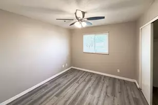 6301 W Earll Dr, Phoenix, AZ 85033 - Photo 7