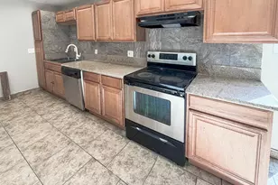 6301 W Earll Dr, Phoenix, AZ 85033 - Photo 15