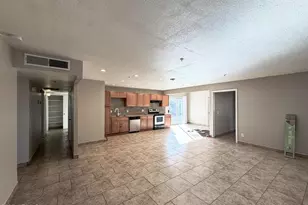 6301 W Earll Dr, Phoenix, AZ 85033 - Photo 17