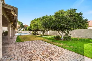 4064 E Hale Cir, Mesa, AZ 85205 - Photo 11