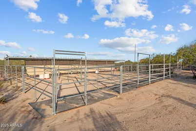 35740 S Calico Circle, Wickenburg, AZ 85390 - Photo 5