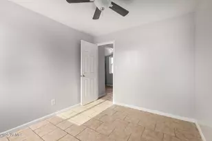 619 W Chipman Rd, Phoenix, AZ 85041 - Photo 27