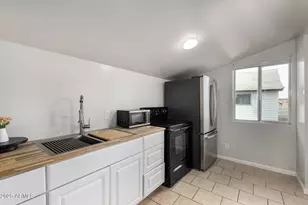 619 W Chipman Rd, Phoenix, AZ 85041 - Photo 23