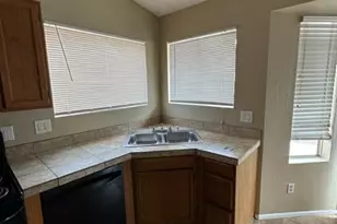 8520 W Palm Ln, Phoenix, AZ 85037 - Photo 15