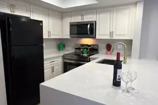 3535 W Tierra Buena Ln, Phoenix, AZ 85053 - Photo 9