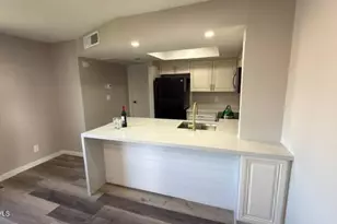 3535 W Tierra Buena Ln, Phoenix, AZ 85053 - Photo 7