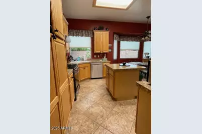 16809 W Bradford Way W, Surprise, AZ 85374 - Photo 11