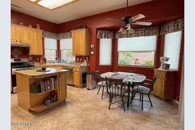 16809 W Bradford Way W, Surprise, AZ 85374 - Photo 9