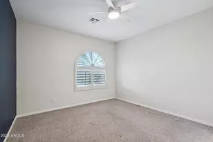 1321 E Desert Flower Ln, Phoenix, AZ 85048 - Photo 31