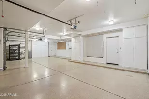 1321 E Desert Flower Ln, Phoenix, AZ 85048 - Photo 37