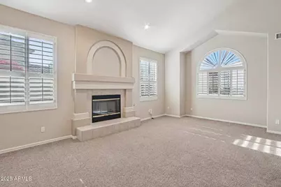 1321 E Desert Flower Lane, Phoenix, AZ 85048 - Photo 5