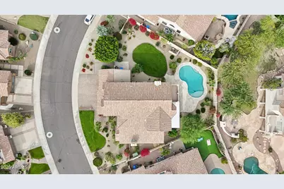 1321 E Desert Flower Lane, Phoenix, AZ 85048 - Photo 47