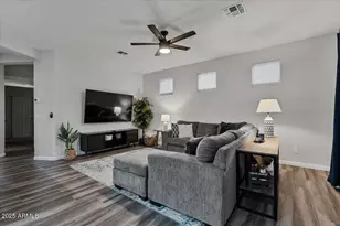 1524 E Gary Way, Phoenix, AZ 85042 - Photo 13