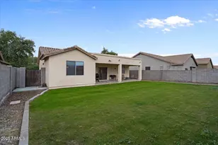 1524 E Gary Way, Phoenix, AZ 85042 - Photo 33