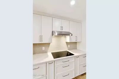 1902 E Redfield Road, Tempe, AZ 85283 - Photo 17