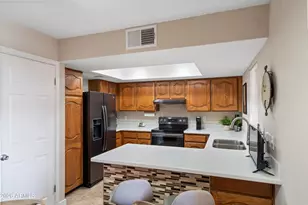 12222 N Paradise Vlg Pkwy S, Phoenix, AZ 85032 - Photo 13