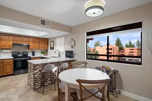 12222 N Paradise Vlg Pkwy S, Phoenix, AZ 85032 - Photo 9