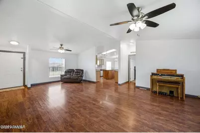 317 W Verde Drive, Taylor, AZ 85939 - Photo 7