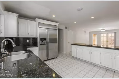 49 Biltmore Estate, Phoenix, AZ 85016 - Photo 25