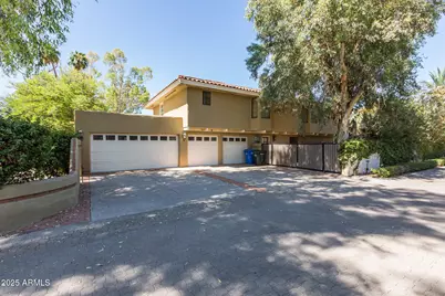 49 Biltmore Estate, Phoenix, AZ 85016 - Photo 9