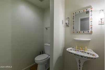 49 Biltmore Estate, Phoenix, AZ 85016 - Photo 41