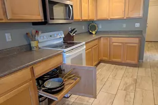 12966 W Catalina Dr, Avondale, AZ 85392 - Photo 9