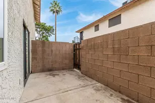 860 E Brown Rd, Mesa, AZ 85203 - Photo 7