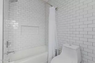 5001 E Mitchell Dr, Phoenix, AZ 85018 - Photo 37