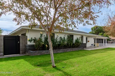 5001 E Mitchell Drive, Phoenix, AZ 85018 - Photo 3