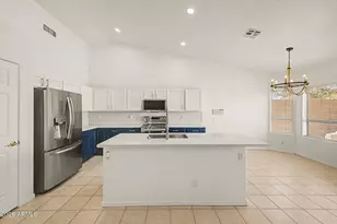 1320 E Cottonwood Ln, Phoenix, AZ 85048 - Photo 11
