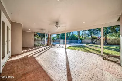 641 W Linger Lane, Phoenix, AZ 85021 - Photo 29