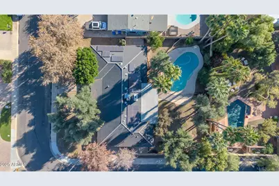 641 W Linger Lane, Phoenix, AZ 85021 - Photo 37