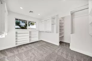 641 W Linger Ln, Phoenix, AZ 85021 - Photo 17